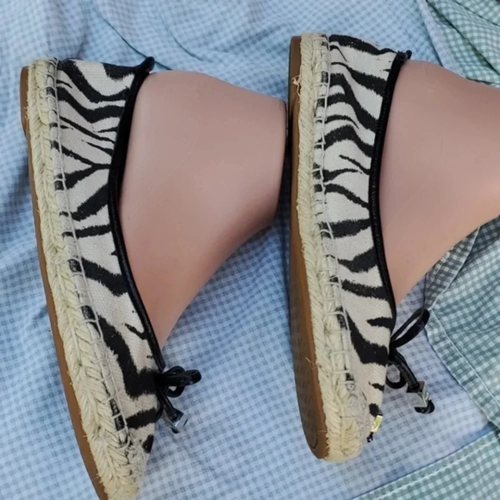 Michael Michael Kors Tiger  Stripe Flat espadrilles 7‎